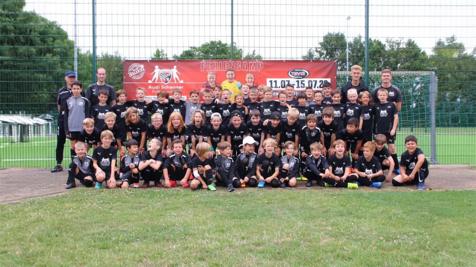 Audi Schanzer Ferien-Camp 2022 beim TSV Krefeld-Bockum 1901 e.V.